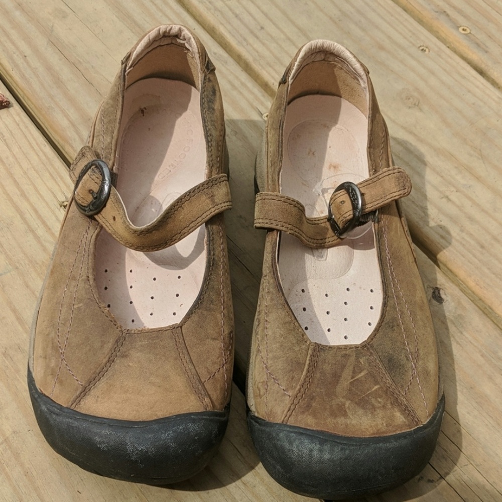 Women's Keen Brown Leather Mary Janes Shoes 6.5m Gem